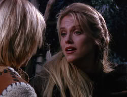 extant_XenaWarriorPrincess_6x07-TheRheingold_1483
