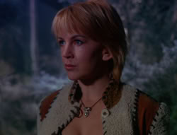 extant_XenaWarriorPrincess_6x07-TheRheingold_1556