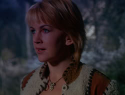 extant_XenaWarriorPrincess_6x07-TheRheingold_1557