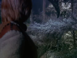 extant_XenaWarriorPrincess_6x07-TheRheingold_1562