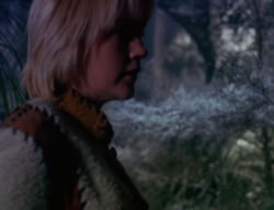extant_XenaWarriorPrincess_6x07-TheRheingold_1563