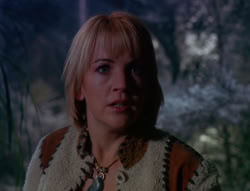 extant_XenaWarriorPrincess_6x07-TheRheingold_1567