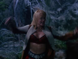 extant_XenaWarriorPrincess_6x07-TheRheingold_1578