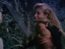 extant_XenaWarriorPrincess_6x07-TheRheingold_1580
