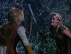 extant_XenaWarriorPrincess_6x07-TheRheingold_1584