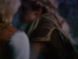 extant_XenaWarriorPrincess_6x07-TheRheingold_1587