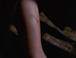 extant_XenaWarriorPrincess_6x07-TheRheingold_1591