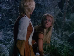 extant_XenaWarriorPrincess_6x07-TheRheingold_1593