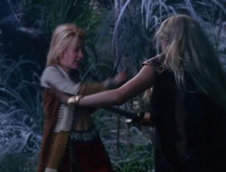 extant_XenaWarriorPrincess_6x07-TheRheingold_1598