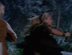 extant_XenaWarriorPrincess_6x07-TheRheingold_1599
