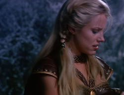 extant_XenaWarriorPrincess_6x07-TheRheingold_1620