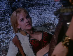 extant_XenaWarriorPrincess_6x07-TheRheingold_1625