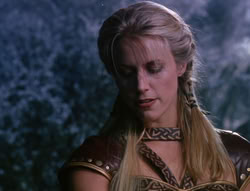 extant_XenaWarriorPrincess_6x07-TheRheingold_1627