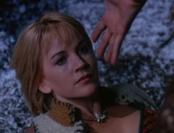 extant_XenaWarriorPrincess_6x07-TheRheingold_1635