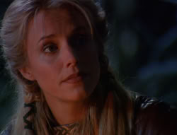 extant_XenaWarriorPrincess_6x07-TheRheingold_1664