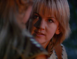 extant_XenaWarriorPrincess_6x07-TheRheingold_1670