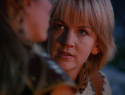 extant_XenaWarriorPrincess_6x07-TheRheingold_1673