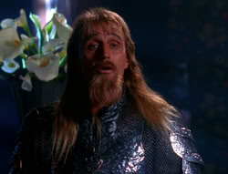 extant_XenaWarriorPrincess_6x07-TheRheingold_1732