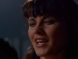extant_XenaWarriorPrincess_6x07-TheRheingold_1766