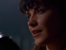 extant_XenaWarriorPrincess_6x07-TheRheingold_1767