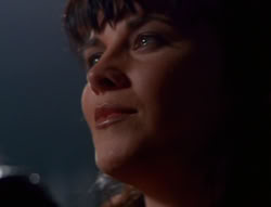 extant_XenaWarriorPrincess_6x07-TheRheingold_1768