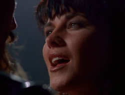 extant_XenaWarriorPrincess_6x07-TheRheingold_1769