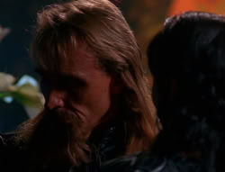 extant_XenaWarriorPrincess_6x07-TheRheingold_1787