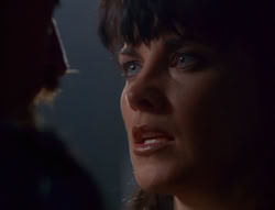 extant_XenaWarriorPrincess_6x07-TheRheingold_1794