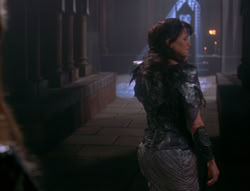 extant_XenaWarriorPrincess_6x07-TheRheingold_1799
