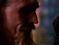 extant_XenaWarriorPrincess_6x07-TheRheingold_1833