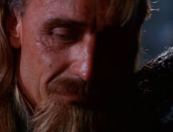extant_XenaWarriorPrincess_6x07-TheRheingold_1834