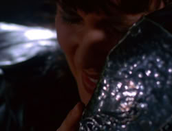 extant_XenaWarriorPrincess_6x07-TheRheingold_1838
