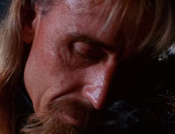 extant_XenaWarriorPrincess_6x07-TheRheingold_1844