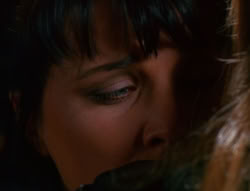extant_XenaWarriorPrincess_6x07-TheRheingold_1855