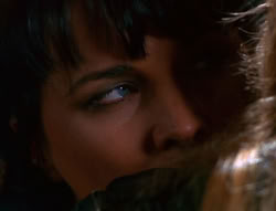 extant_XenaWarriorPrincess_6x07-TheRheingold_1858