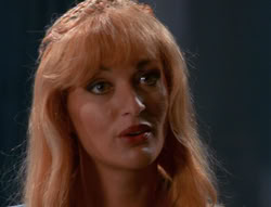 extant_XenaWarriorPrincess_6x07-TheRheingold_1878