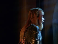 extant_XenaWarriorPrincess_6x07-TheRheingold_1904