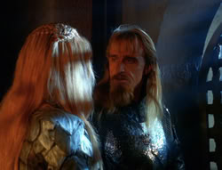extant_XenaWarriorPrincess_6x07-TheRheingold_1916
