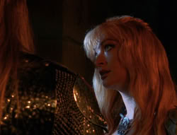 extant_XenaWarriorPrincess_6x07-TheRheingold_1926