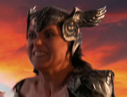 extant_XenaWarriorPrincess_6x07-TheRheingold_2120