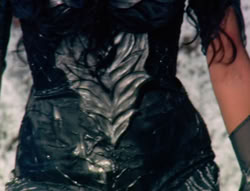 extant_XenaWarriorPrincess_6x07-TheRheingold_2217