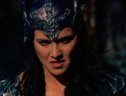 extant_XenaWarriorPrincess_6x07-TheRheingold_2221