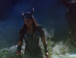 extant_XenaWarriorPrincess_6x07-TheRheingold_2301