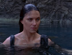 extant_XenaWarriorPrincess_6x07-TheRheingold_2349