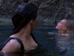 extant_XenaWarriorPrincess_6x07-TheRheingold_2394