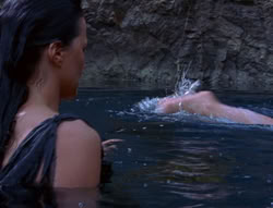 extant_XenaWarriorPrincess_6x07-TheRheingold_2402
