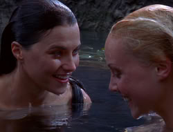extant_XenaWarriorPrincess_6x07-TheRheingold_2438