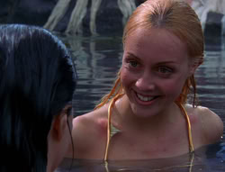 extant_XenaWarriorPrincess_6x07-TheRheingold_2440