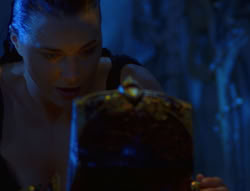 extant_XenaWarriorPrincess_6x07-TheRheingold_2556