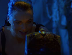 extant_XenaWarriorPrincess_6x07-TheRheingold_2559